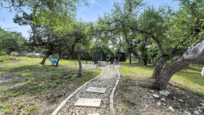 Building Photo - 2330 Sunset Ridge