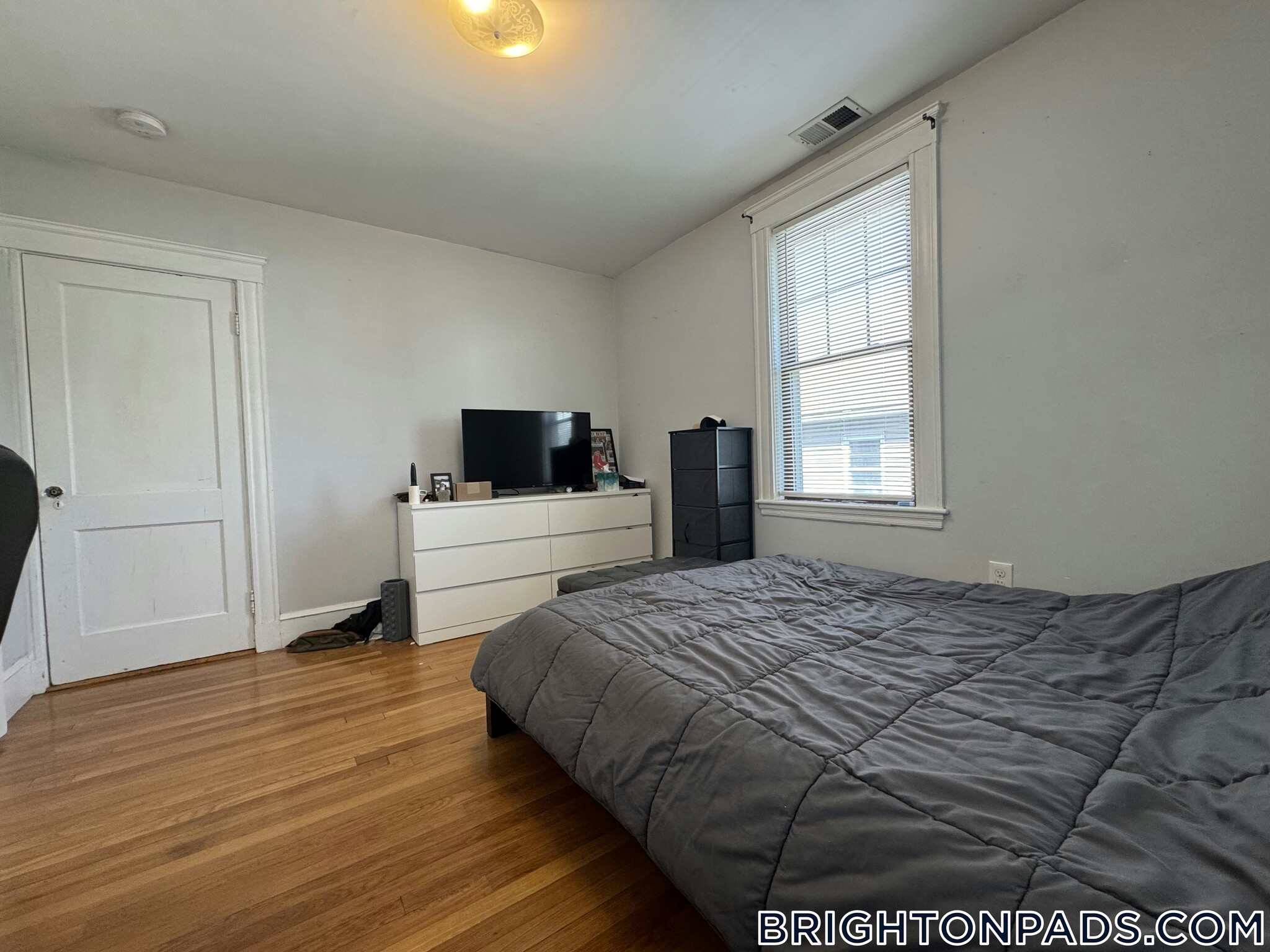Building Photo - 138 Nonantum St