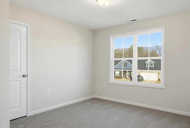 Building Photo - 106 Knotts Berry Rd