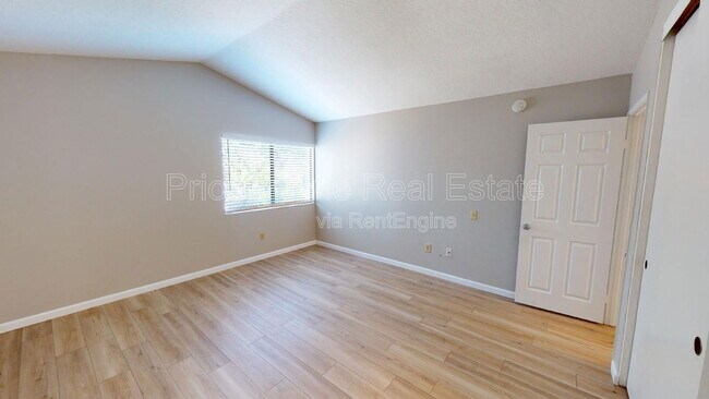 Building Photo - 4002 Carmel Brooks Way