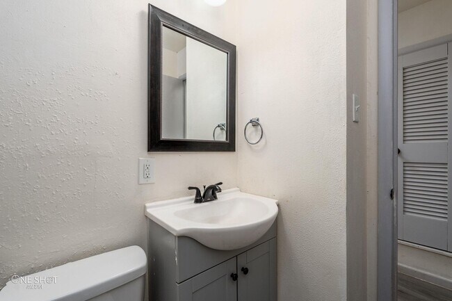 Building Photo - 3181 Sherry Ln