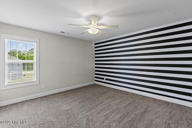 Building Photo - 503 Black Pearl Cir