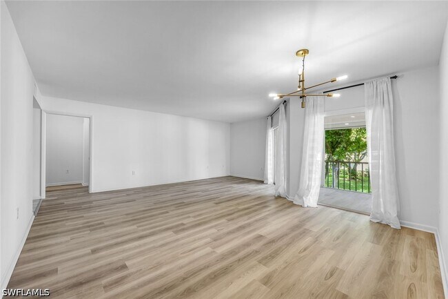 Building Photo - 3200 Binnacle Dr