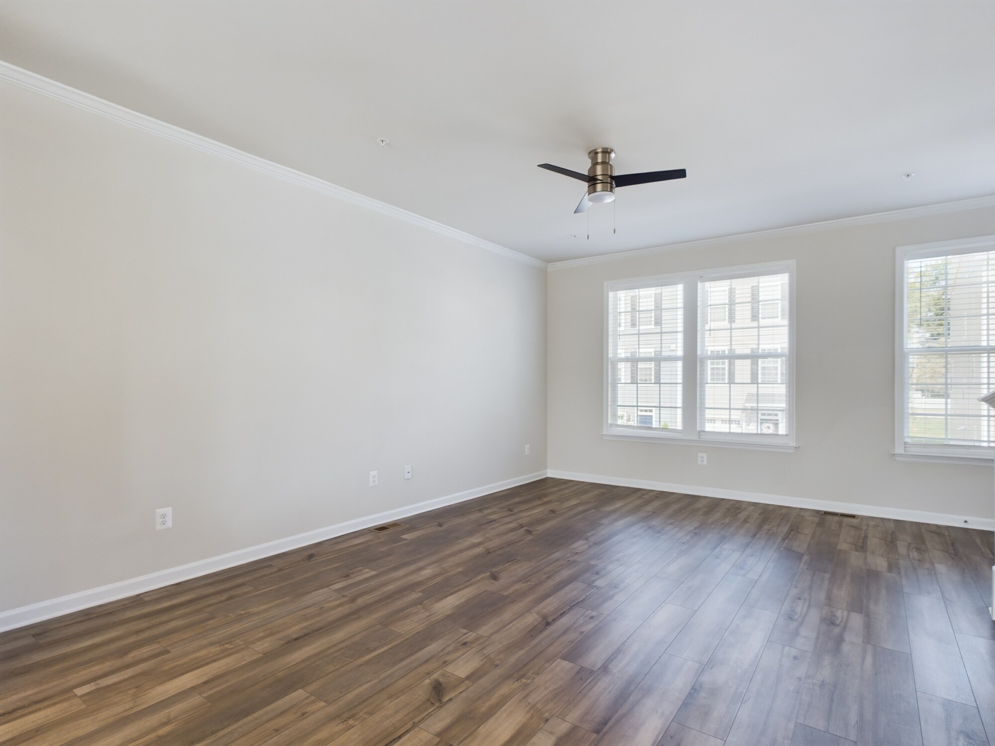 Building Photo - 25 Chester Ct