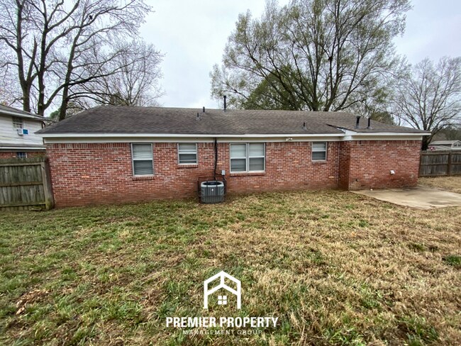 Building Photo - 4236 Trudy St