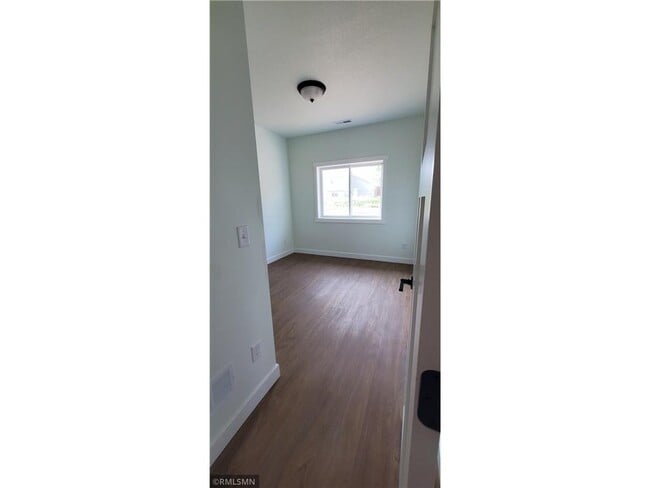 Building Photo - 1230-1232 Wisteria Ln