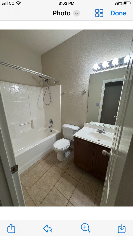 Building Photo - 3615 Applewood Rd