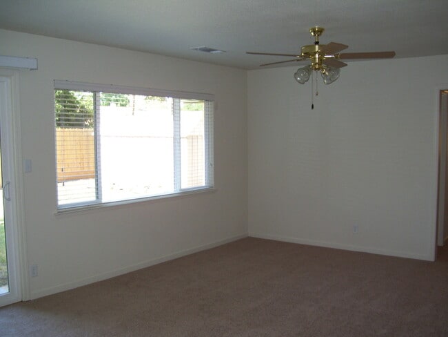 Building Photo - Affordable 3 bedroom home, recently remode...