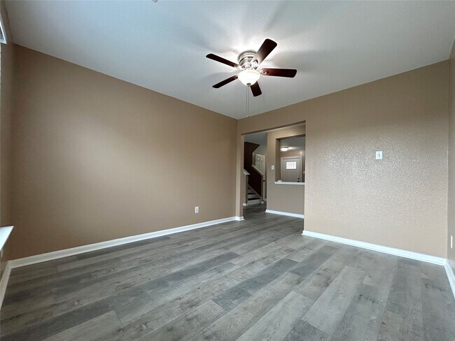 Building Photo - 6139 Springbrook Garden Ln