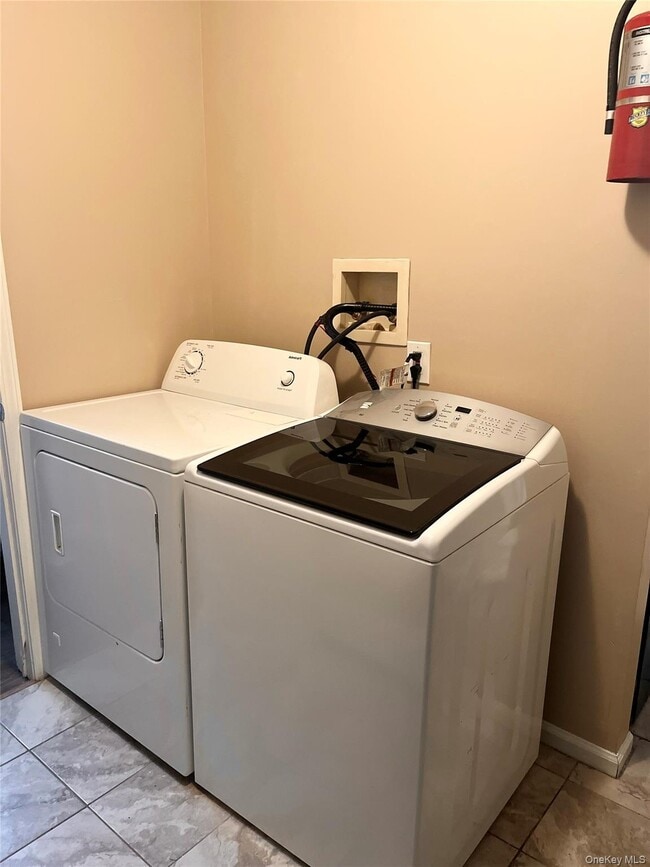 Building Photo - 39 Royce Ave