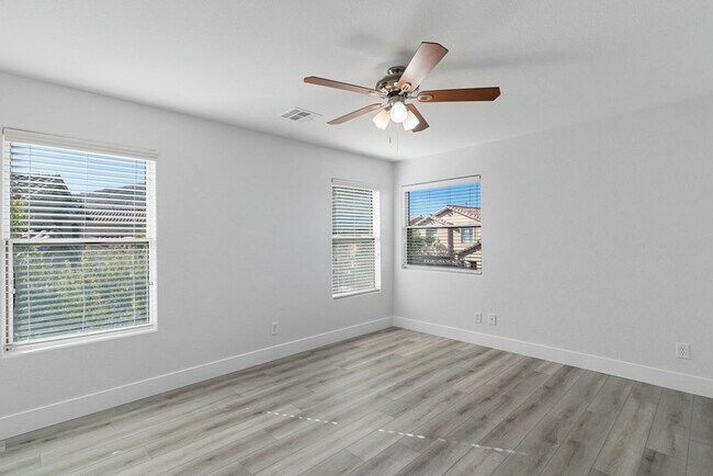 Building Photo - *NICE UPGRADED HOME IN SOUTHERN HIGHLANDS!!