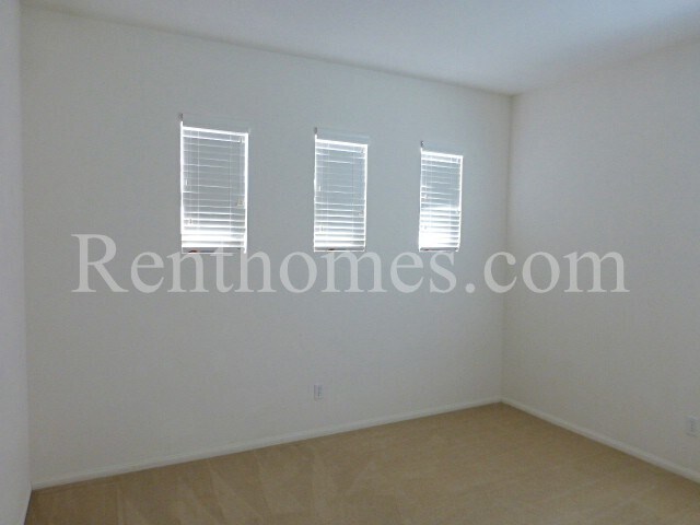 Building Photo - 10527 Stony Ridge Way