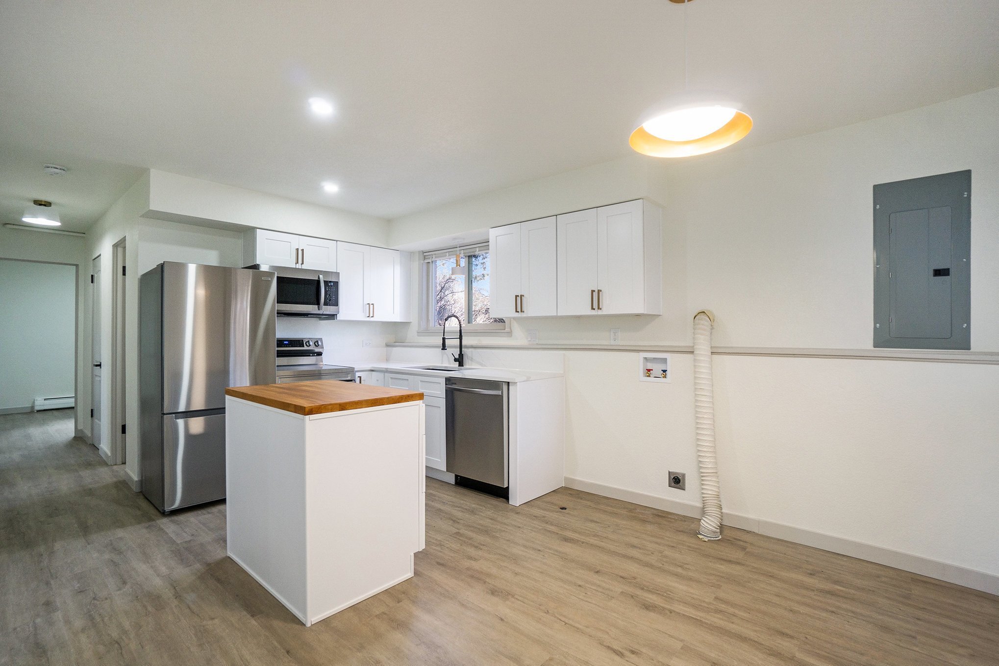 Building Photo - 1108-1110 Ponderosa Dr