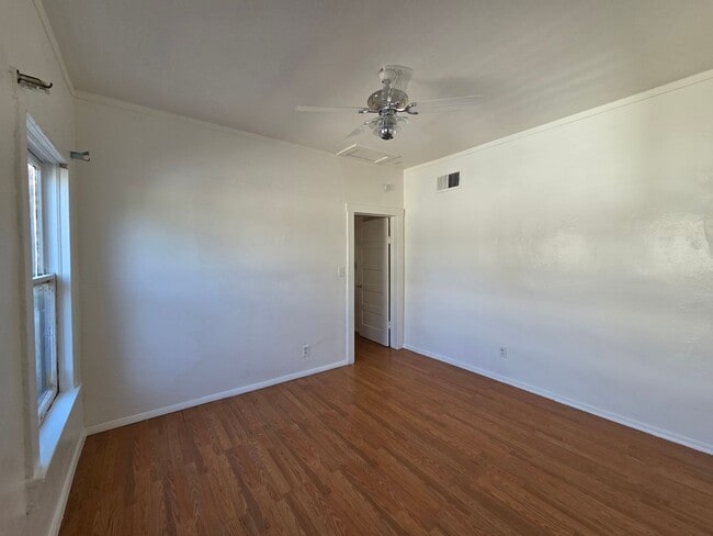 Building Photo - Phoenix 3 Bed/2 Bath