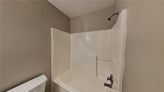 Building Photo - 4 bedroom Kennnesaw House