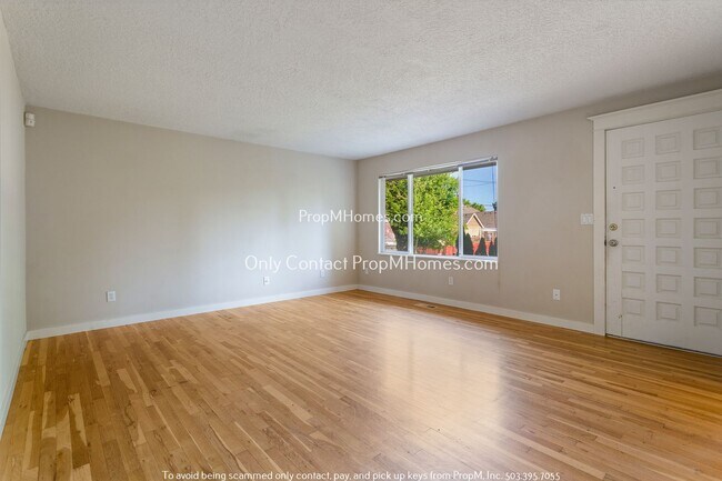 Building Photo - Two-Bedroom Ranch-Style Home in Bonny Slope!