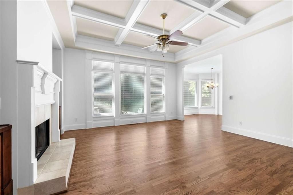 Building Photo - 1475 Boomer Cir