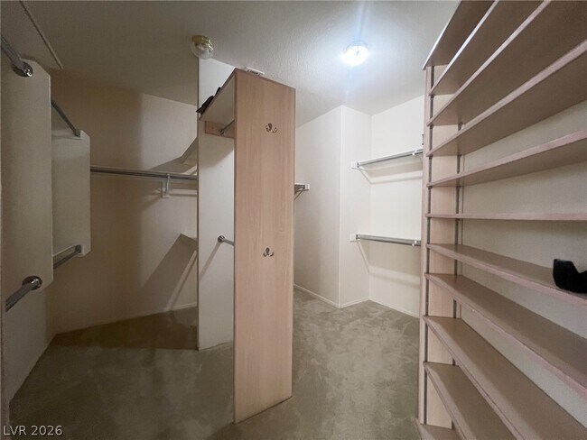Building Photo - 1824 Dolce Dr