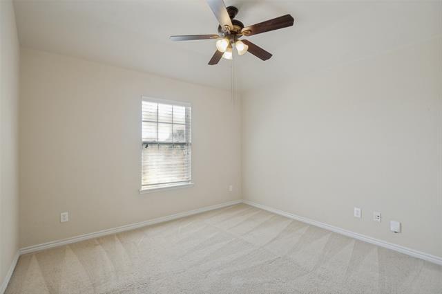 Building Photo - 5996 Clearwater Dr