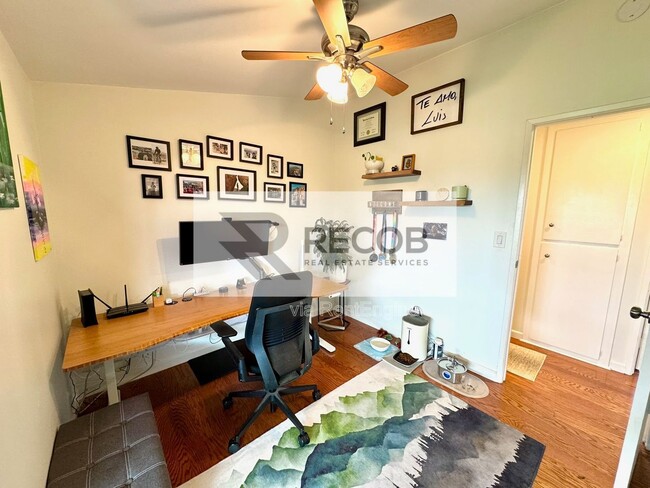 Building Photo - 3452 Lockwood Dr