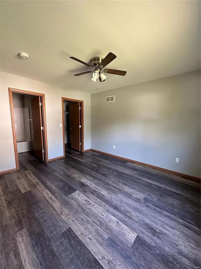 Building Photo - 525 S Jefferson Ave