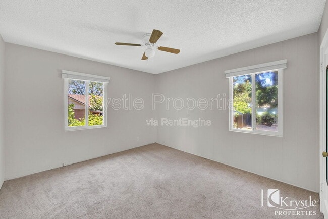 Building Photo - 505 Laurel St