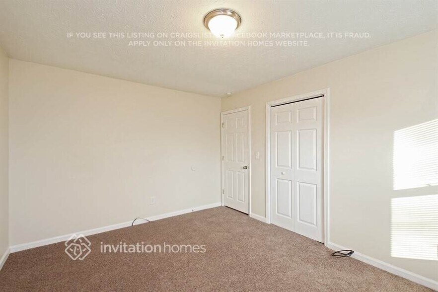 Building Photo - 3396 Spring Ridge Dr