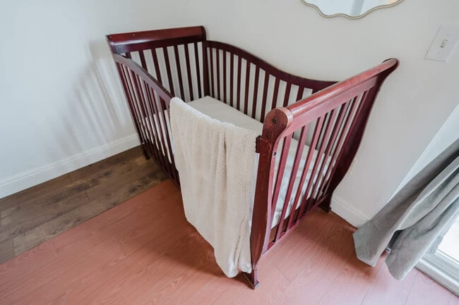 Building Photo - 2304 E 14th St