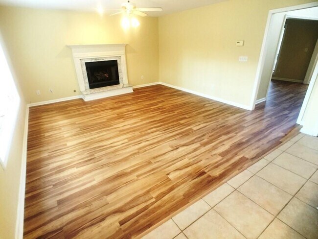 Building Photo - 4615 Howell Farms Dr NW