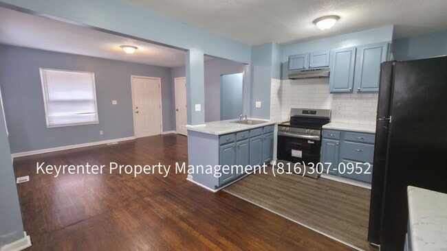 Building Photo - 2 Bed 1 Bath ready to rent!