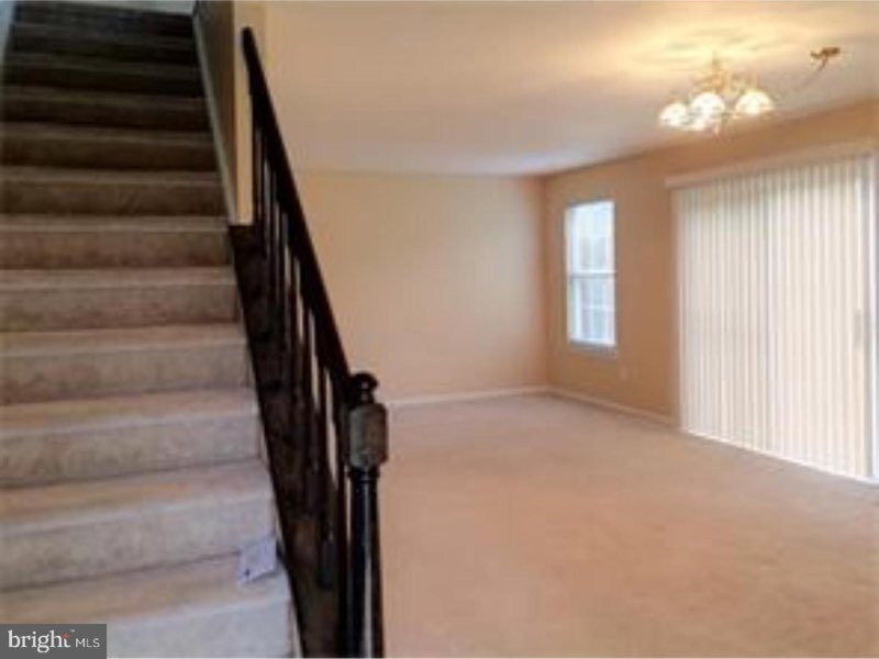Building Photo - 39 Banbury Ct