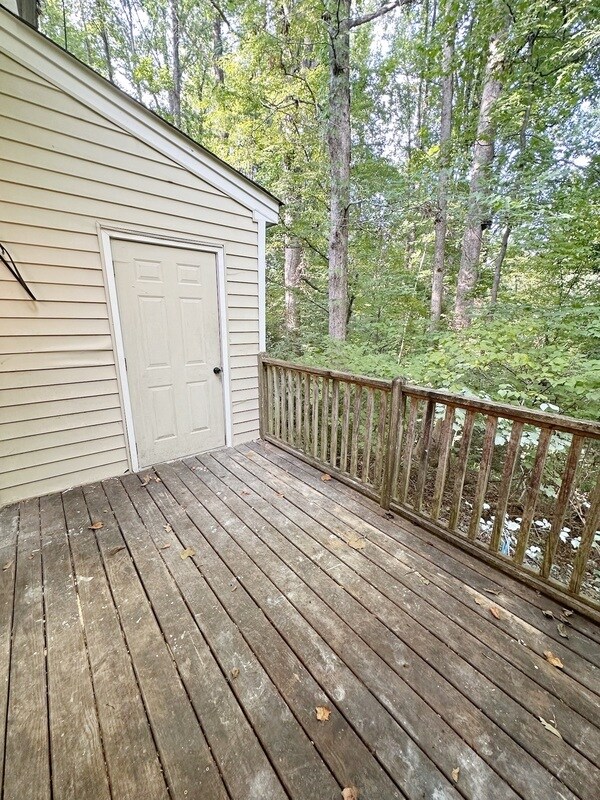 Building Photo - 908 Hearthridge Ct