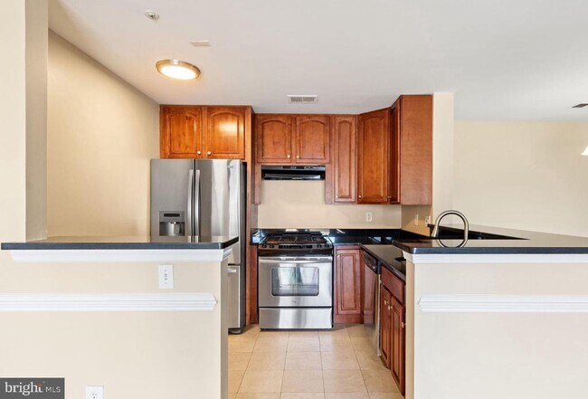 Building Photo - 1031 Gardenview Loop