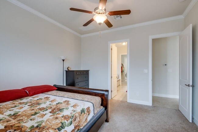 Building Photo - 708 Garner Park Dr