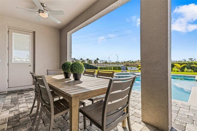 Building Photo - 284 Southfield St