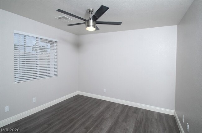 Building Photo - 268 Single Petal St