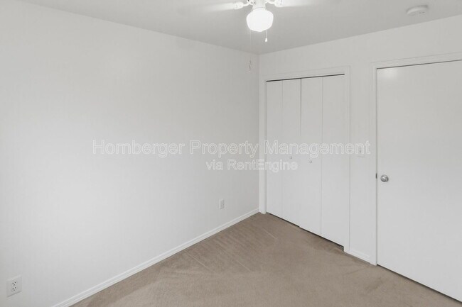 Building Photo - 3628 E 23rd Ave