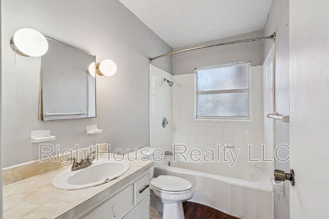 Building Photo - 420 Euclid Ave