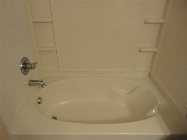 Building Photo - 18025 Cypress Bay Pky