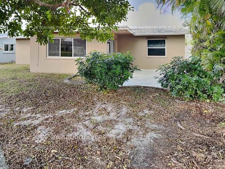 Building Photo - 9394 NW 19th Pl