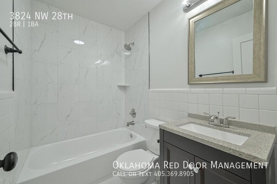 Building Photo - 3824 NW 28th St