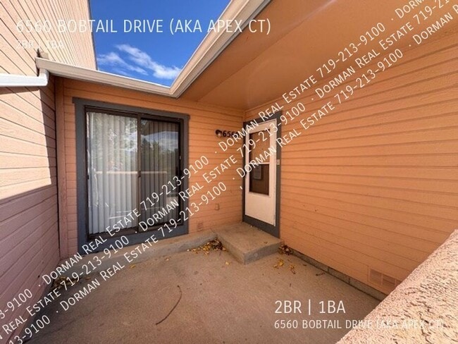 Building Photo - 6560 Bobtail Dr