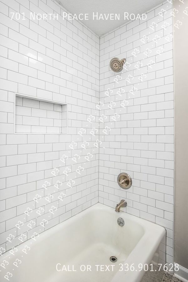 Building Photo - Mt Tabor Home - Lisa Barker - (734) 231-9495