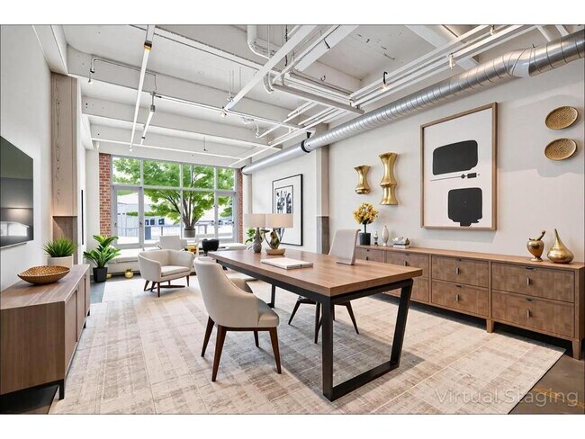 Primary Photo - 700 N Washington Ave