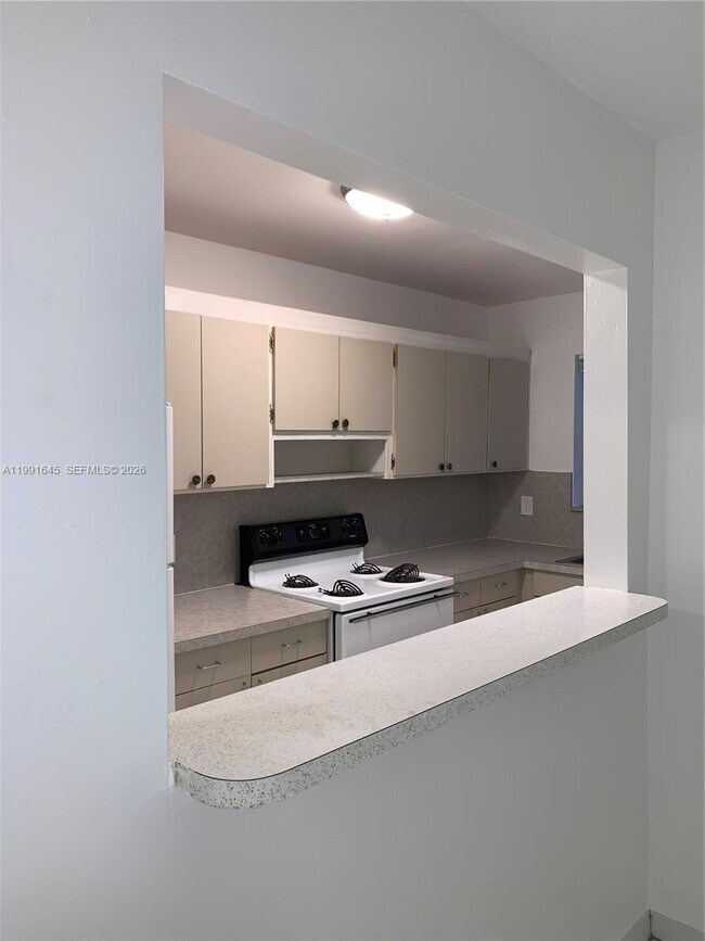 Building Photo - 2612 Johnson St