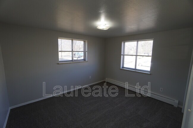 Building Photo - 5985 Yukon St