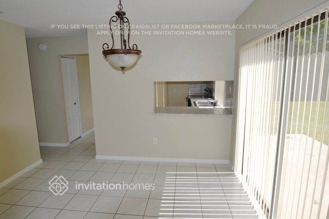 Building Photo - 12980 SW 108th St Cir