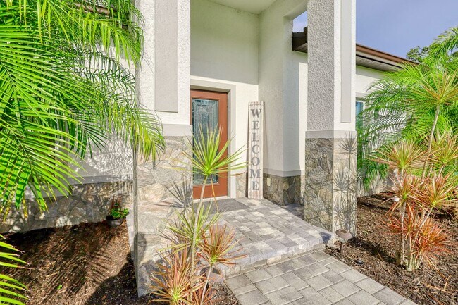 Building Photo - 3072 Lopinto St