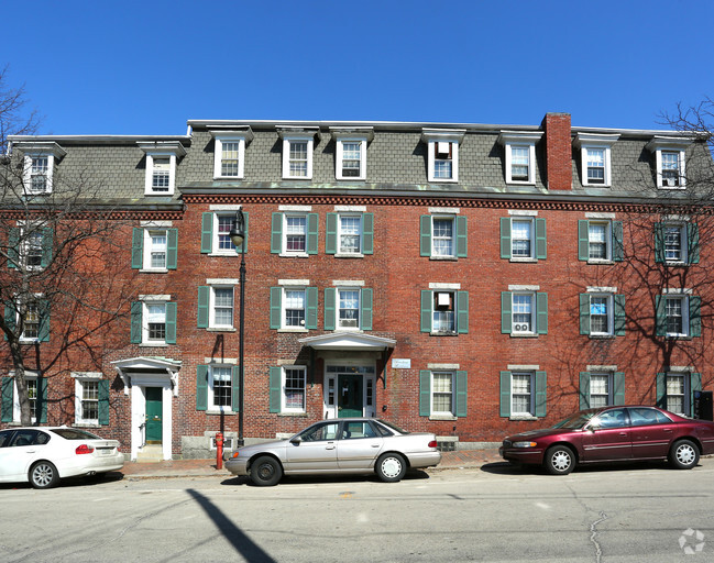 Building Photo - Amaskeag Residences