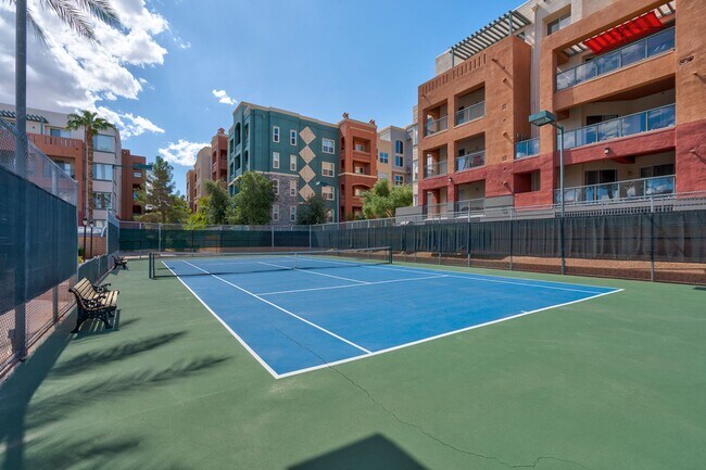 Building Photo - 75 E Agate Ave